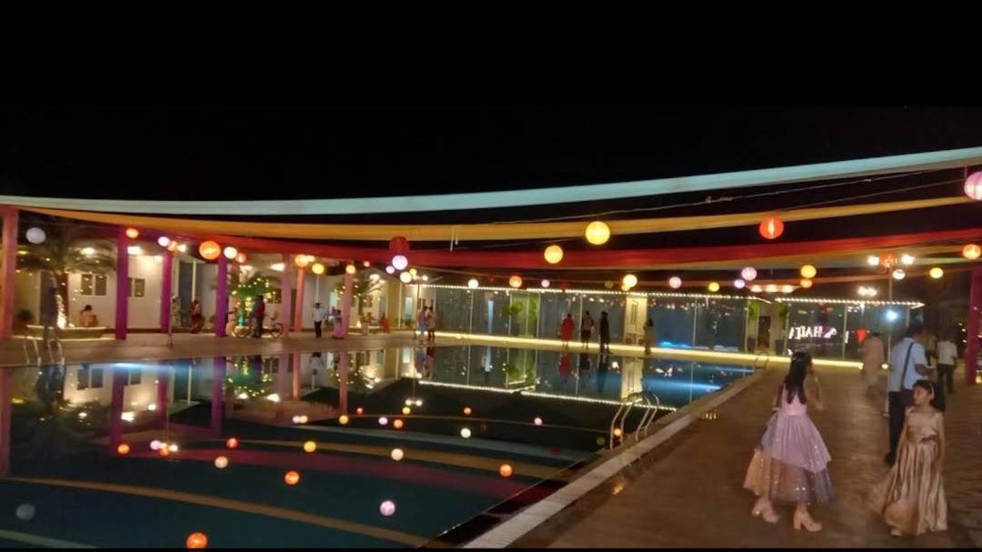 Vss Lawns & Resorts Llp Shahada Dış mekan fotoğraf